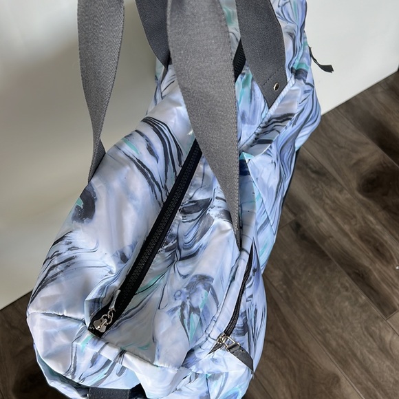 Duffel Gym Bag - Picture 5 of 10